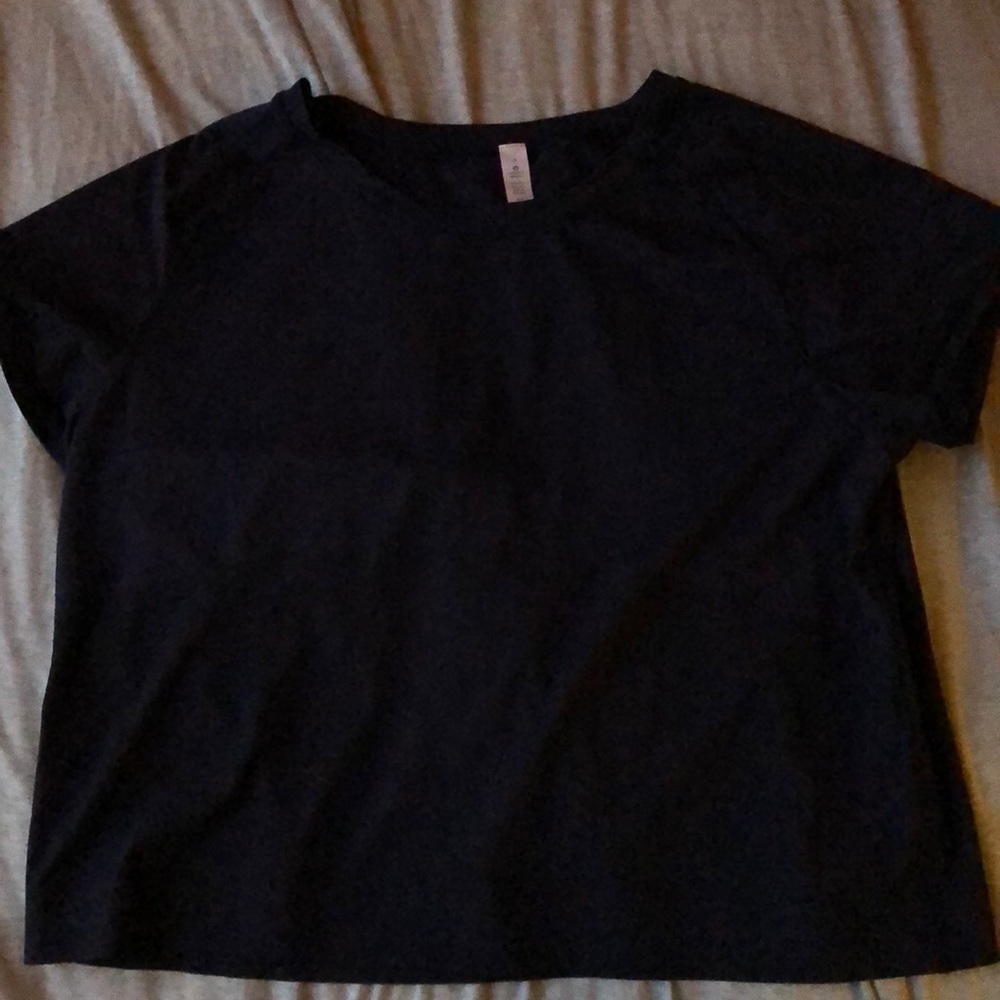 Lululemon shirt sleeve shirt